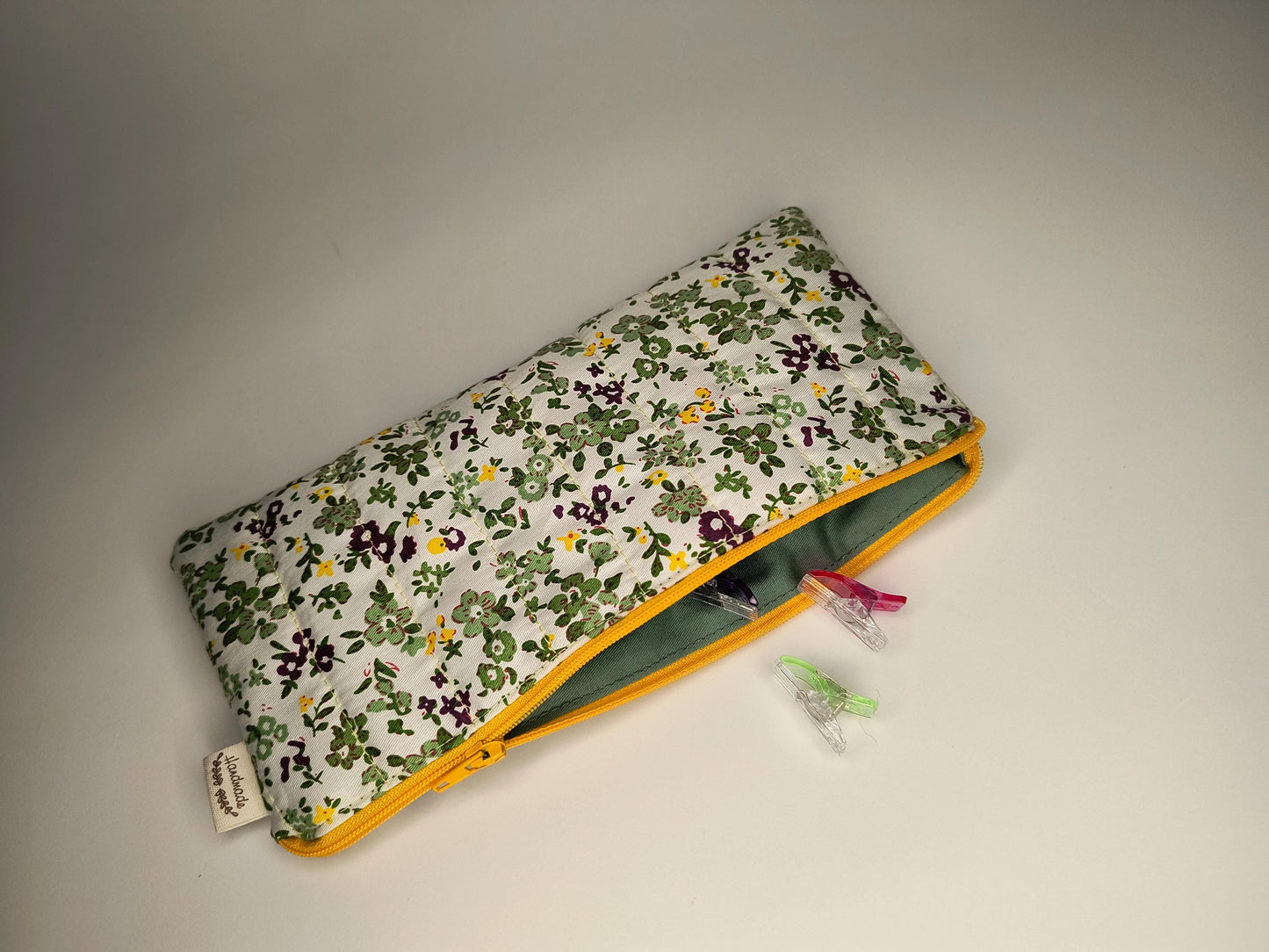 Floral Print Pencil Case: Quilted Cotton Zipper Pouch