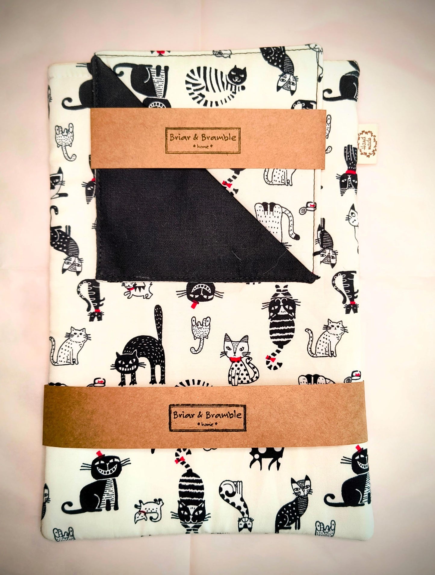 Cat Book Sleeve & Bookmark Set: Cotton Book Cosy Gift