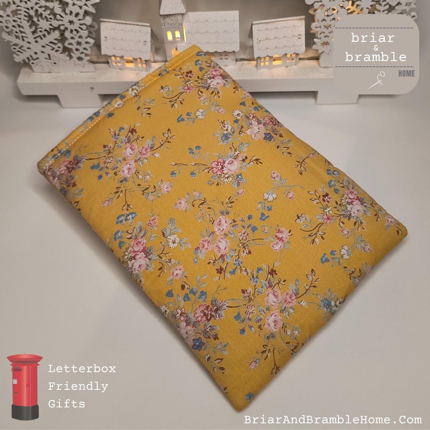 Floral Kindle Paperwhite Sleeve: Yellow Ditsy Print, Snug Reader Cover