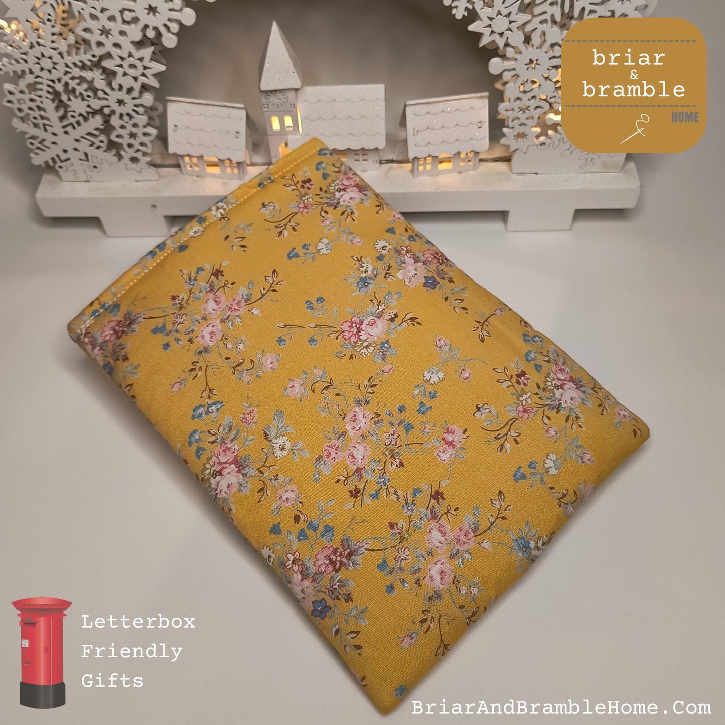Floral Kindle Paperwhite Sleeve: Yellow Ditsy Print, Snug Reader Cover