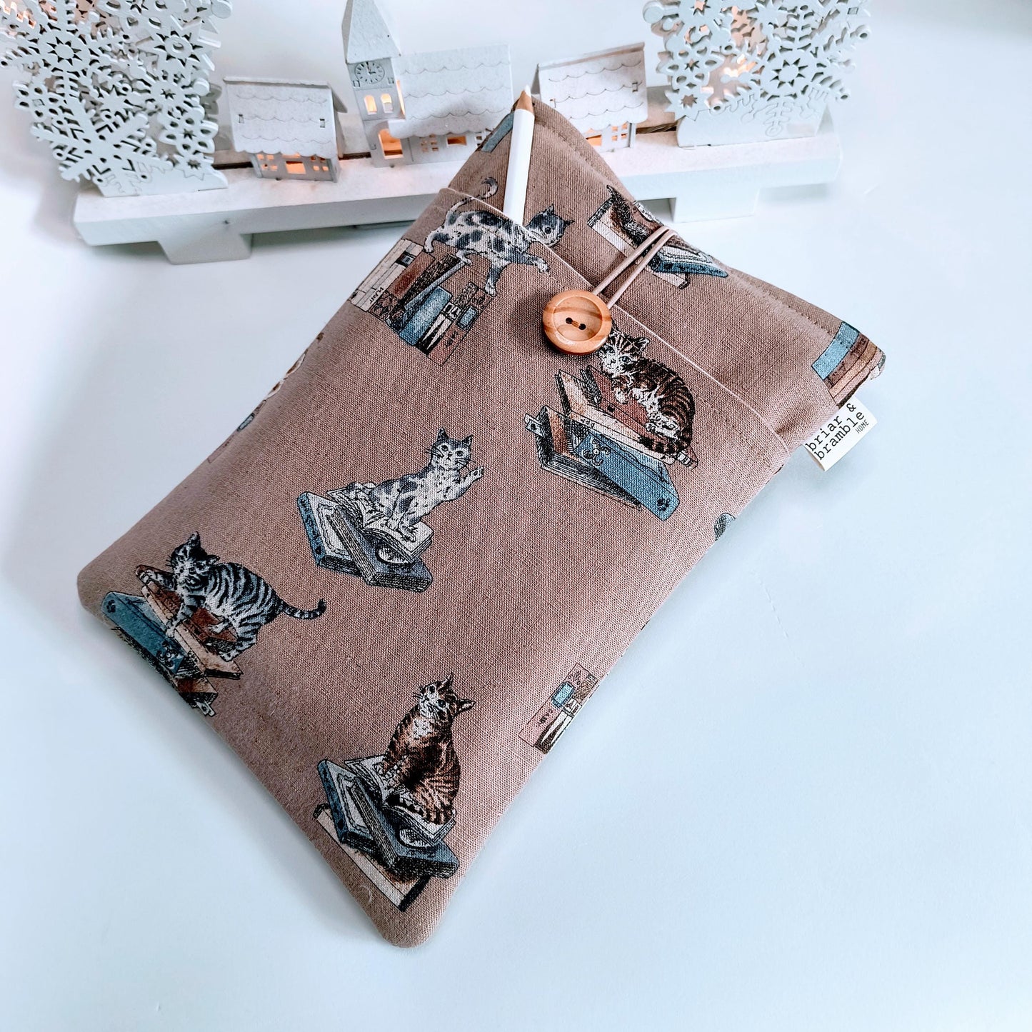 Handmade Cat Book Sleeve: Padded Linen Book Cover with Pocket