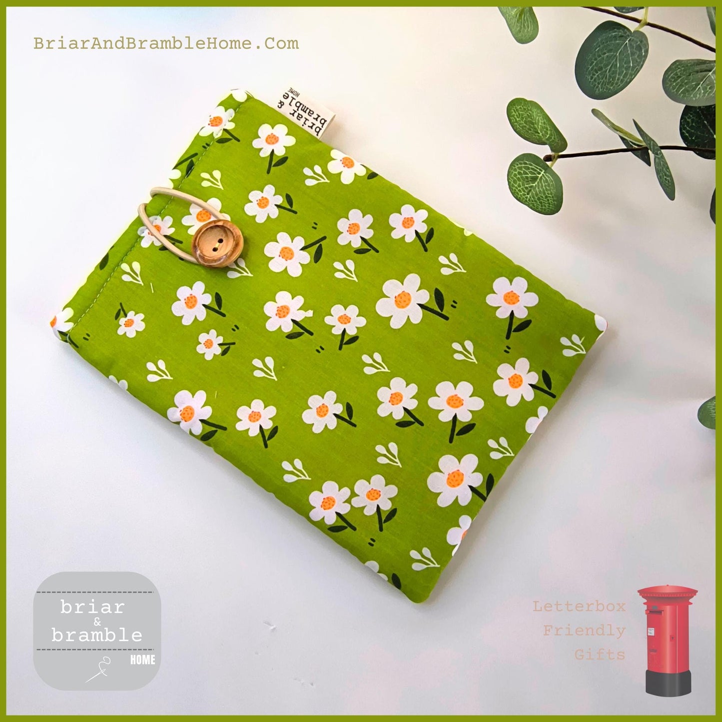 Daisy Print Kindle Paperwhite Sleeve: Bookish Reader Gift