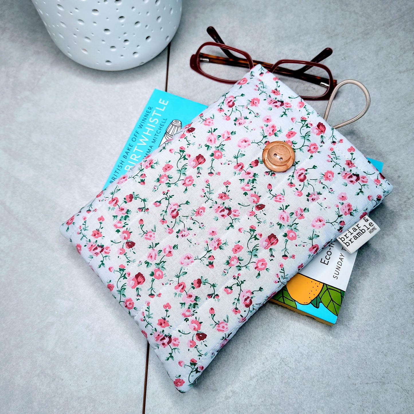 Quilted Kindle Sleeve: Pink Rose eReader Pouch