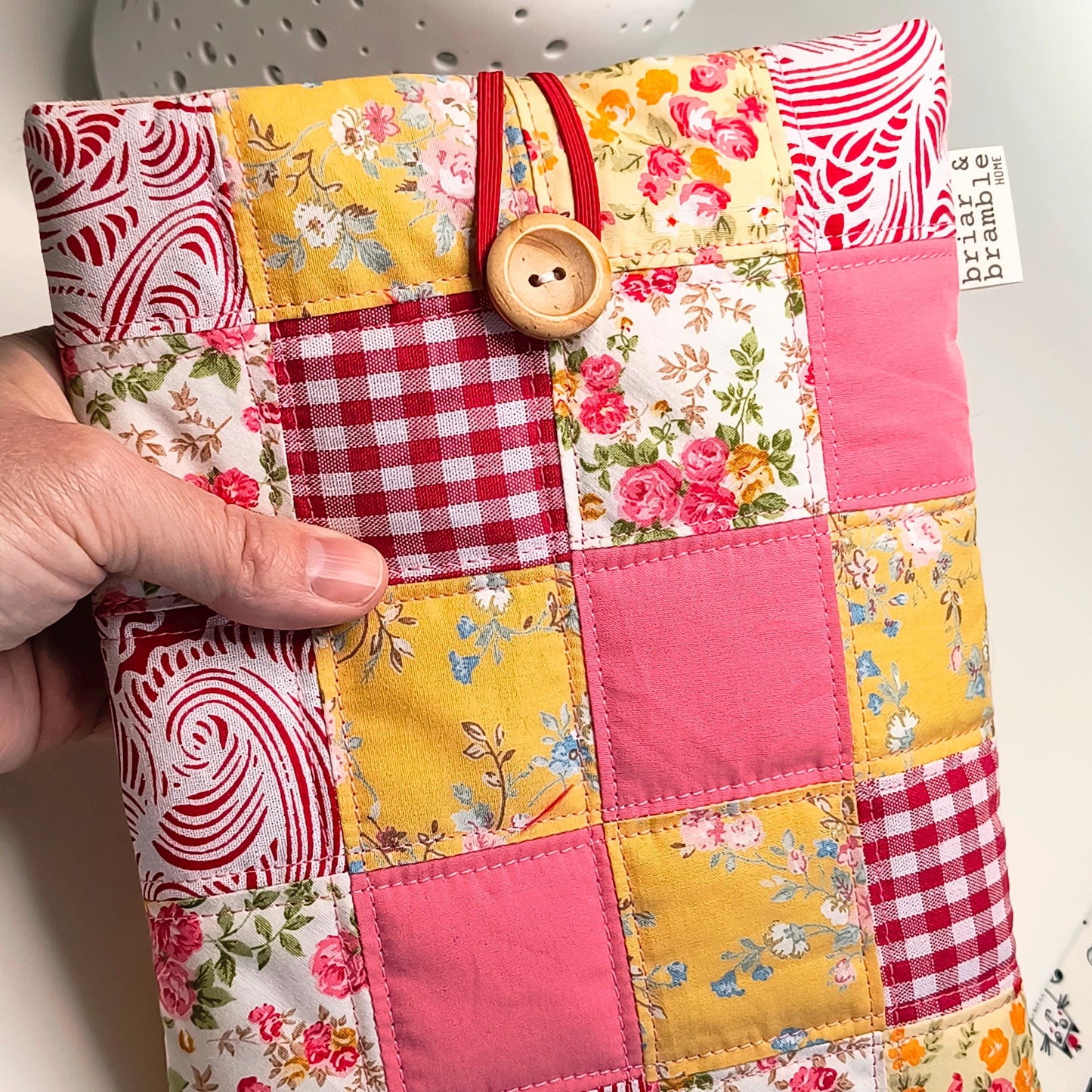 Patchwork Quilted Booksleeve: Handmade Cotton Padded Kindle Cover