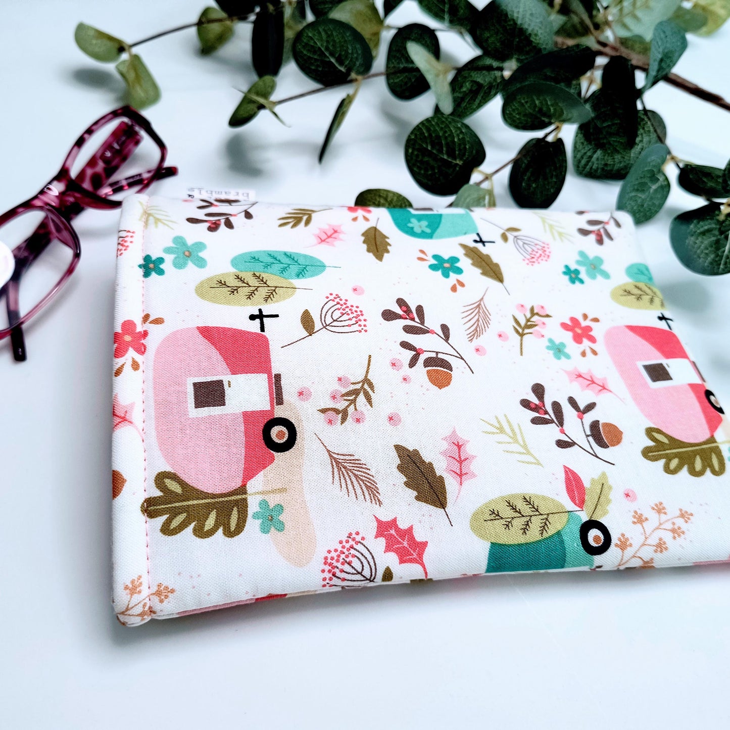 Padded Kindle eReader Cover: Vintage Caravan Print Sleeve