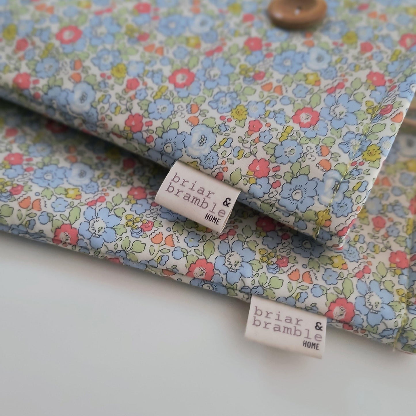 Liberty London Book Sleeve: Floral Cotton Padded Book Cover