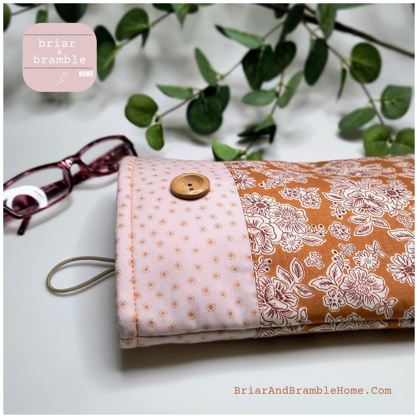 Peach Fuzz Floral Padded Book Sleeve: Cotton Kindle Cover