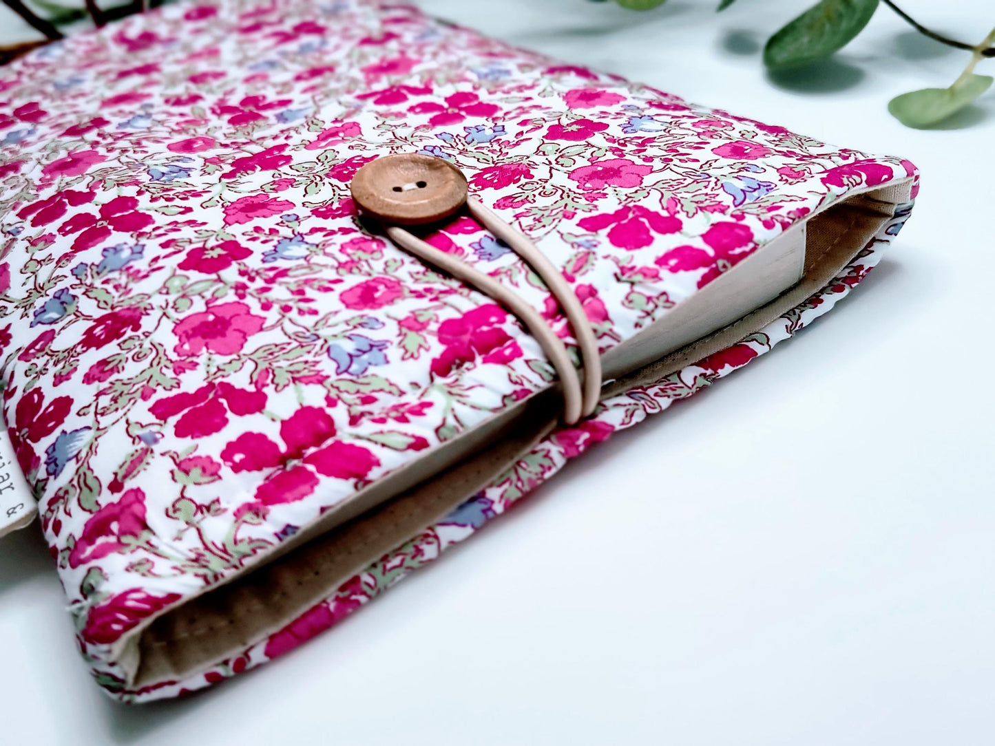 Liberty London Book Sleeve: Floral Cotton Padded Book Cover