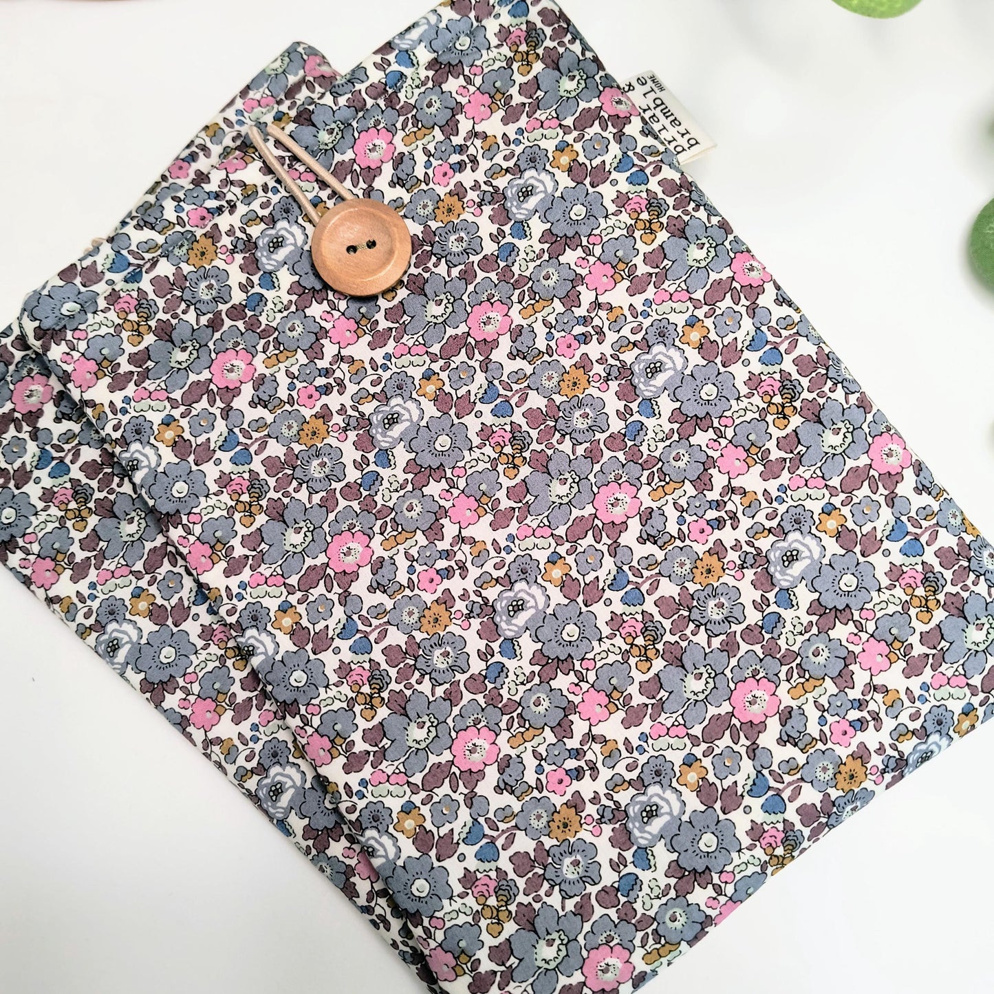 Floral Kindle Cover: LIBERTY London Tana Lawn Padded eReader Sleeve