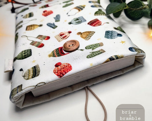 Cosy Book Sleeve - Magical Winterland Padded Pouch for Kindle
