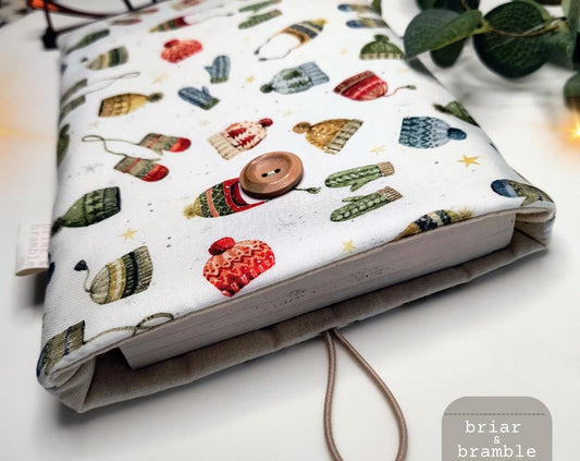 Cosy Book Sleeve - Magical Winterland Padded Pouch for Kindle