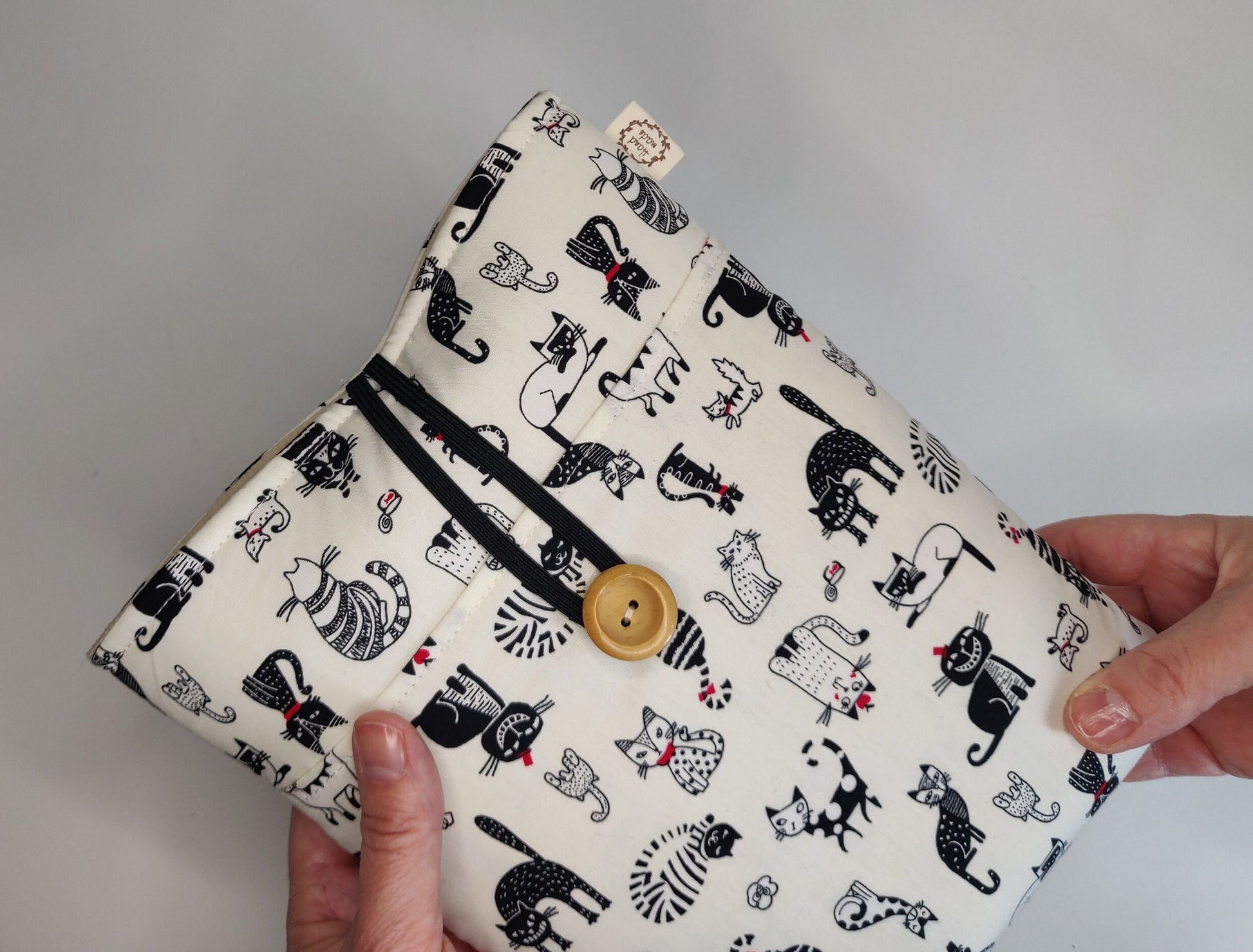 Cat Book Sleeve with Pocket: Padded Kindle Cover, Bookworm Gift