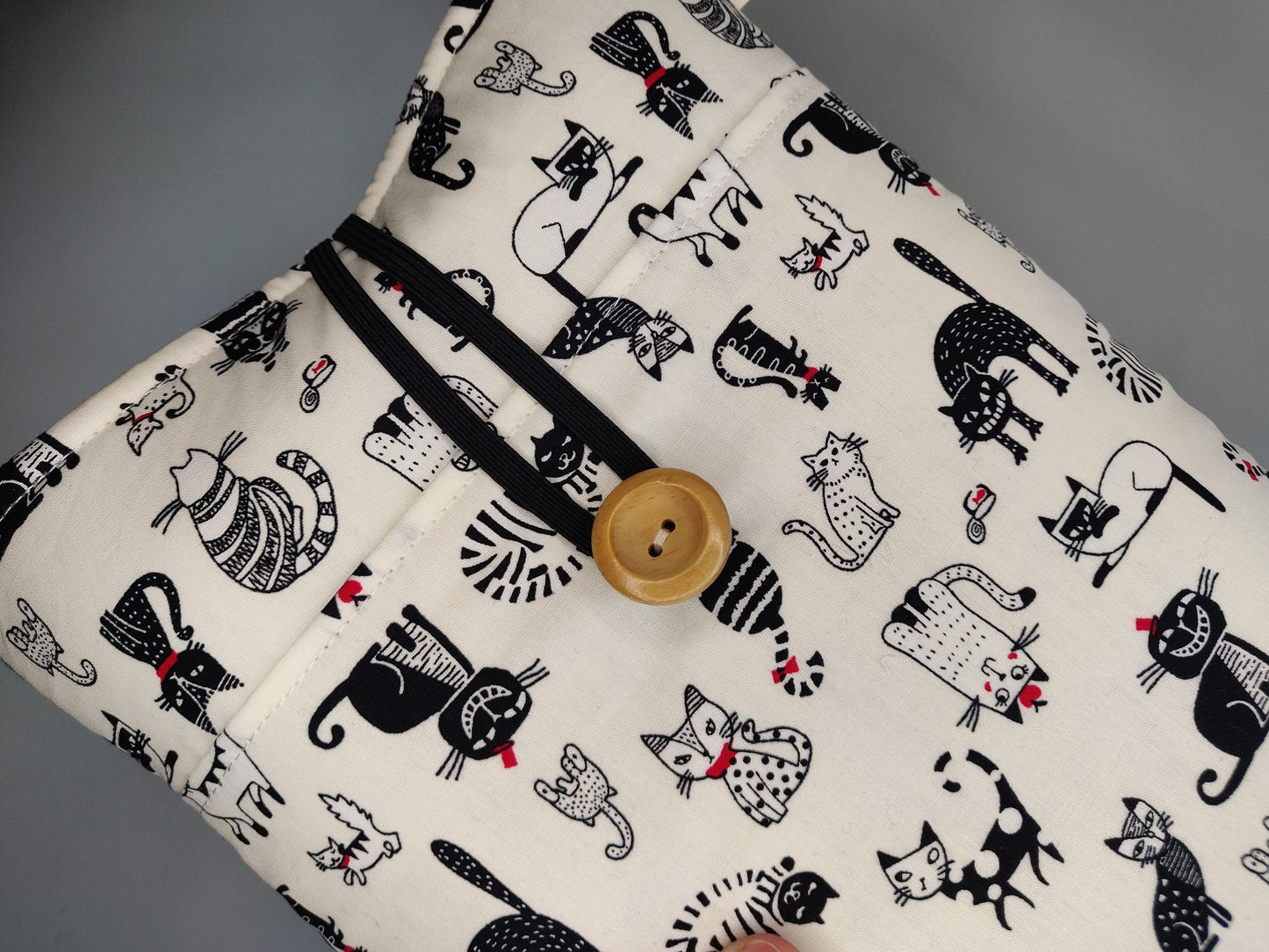 Cat Book Sleeve with Pocket: Padded Kindle Cover, Bookworm Gift