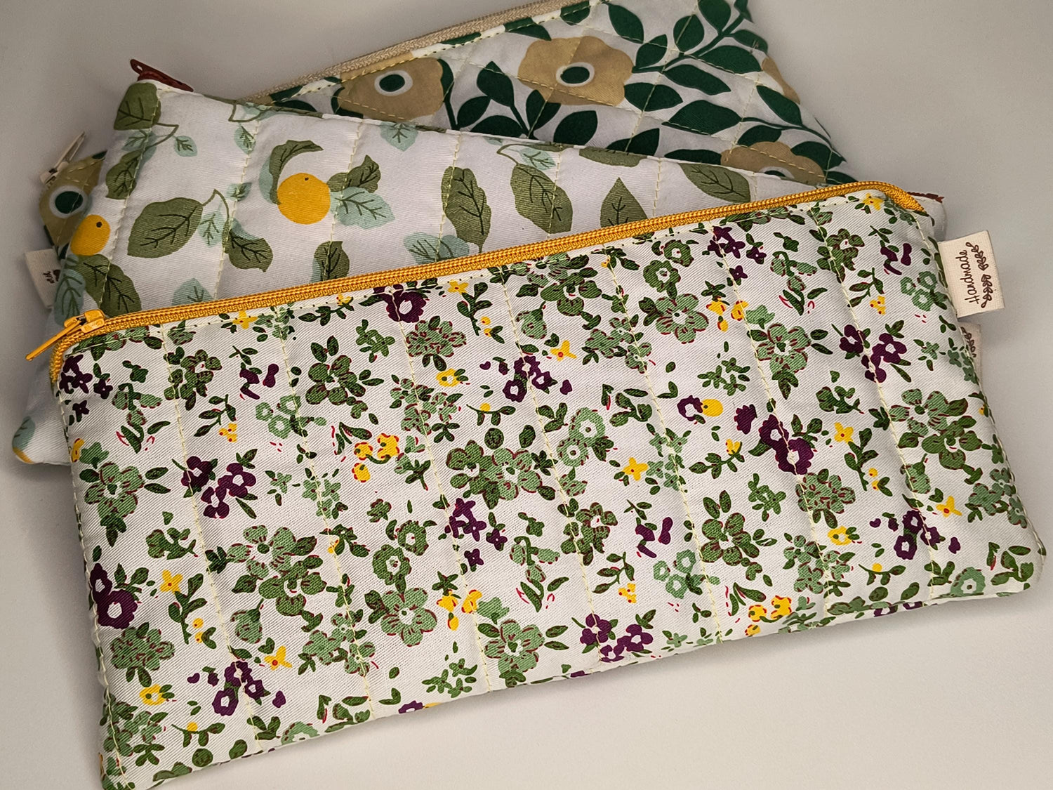 Floral Print Pencil Case: Quilted Cotton Zipper Pouch