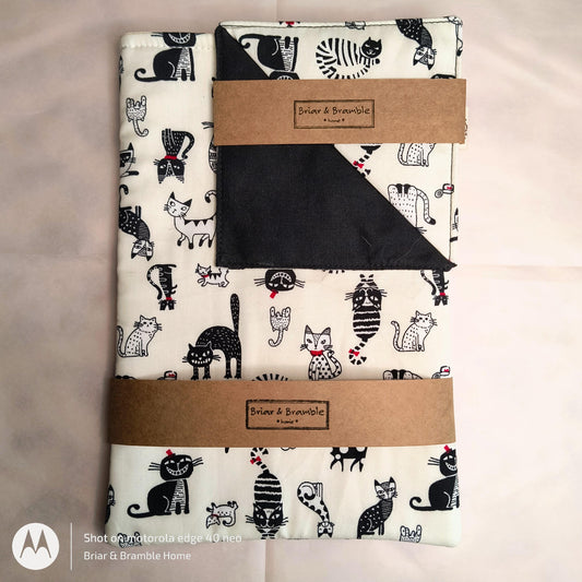 Cat Book Sleeve & Bookmark Set: Cotton Book Cosy Gift