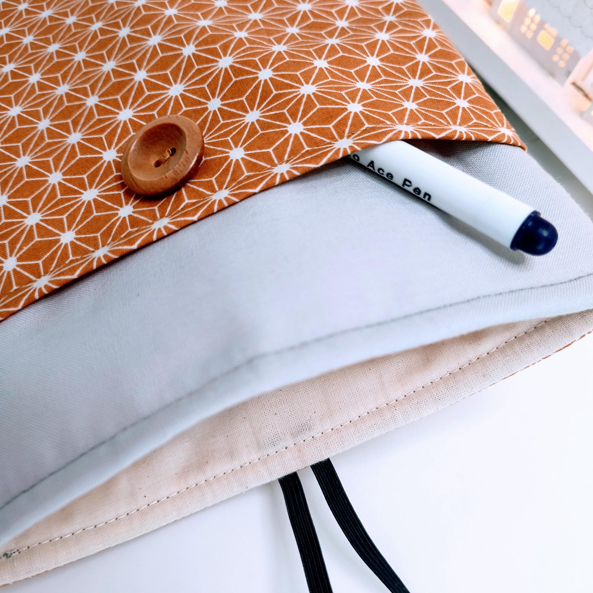 Geo Print Book Sleeve: Padded Book Protector with Pocket