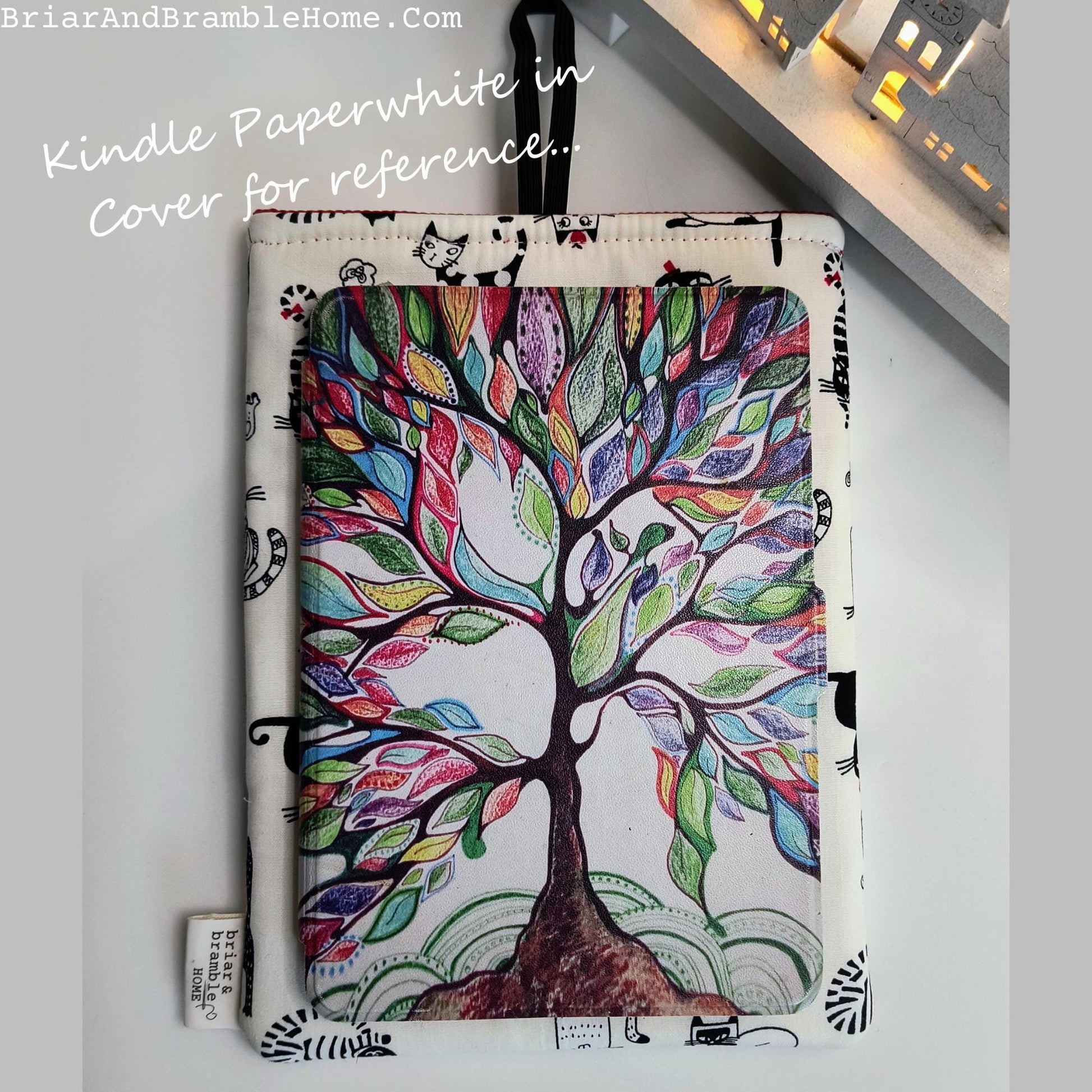 Cat Print Padded Kindle Sleeve with Pocket