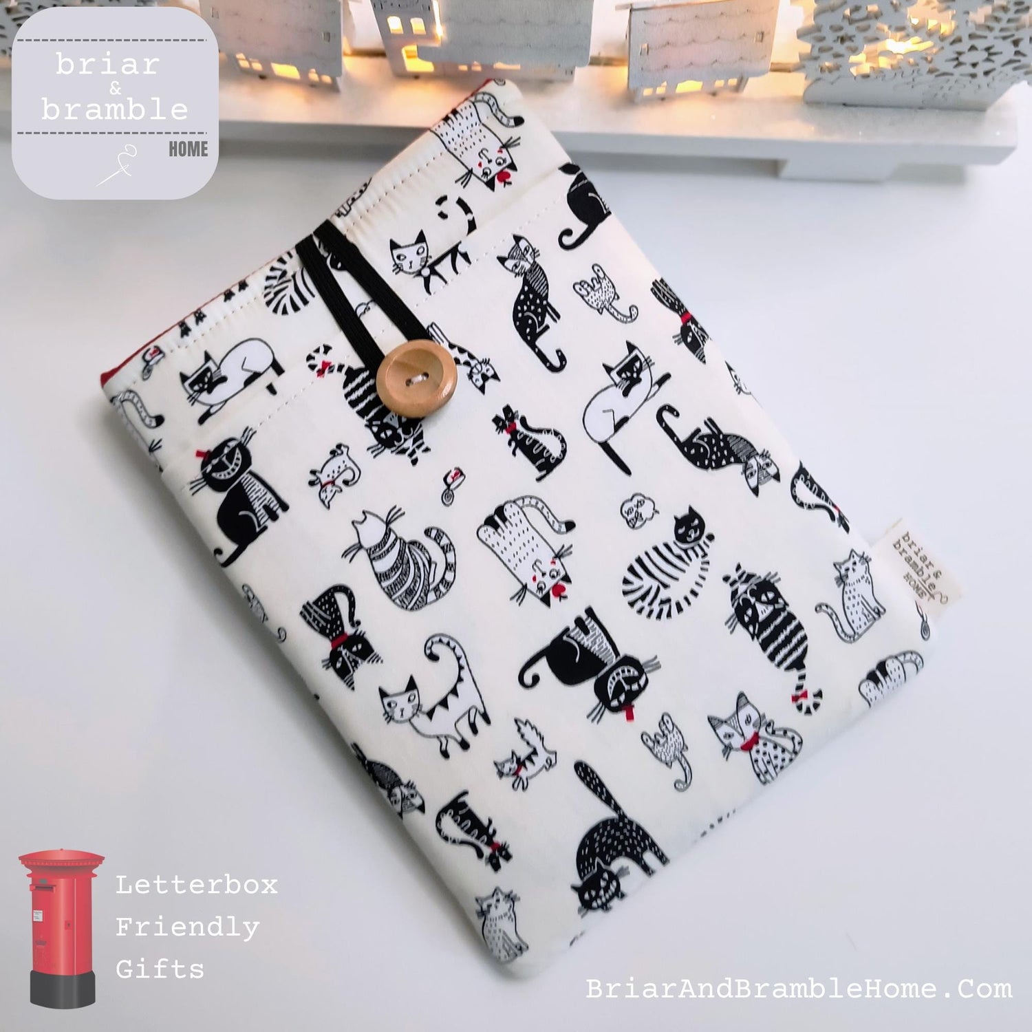 Cat Print Padded Kindle Sleeve with Pocket