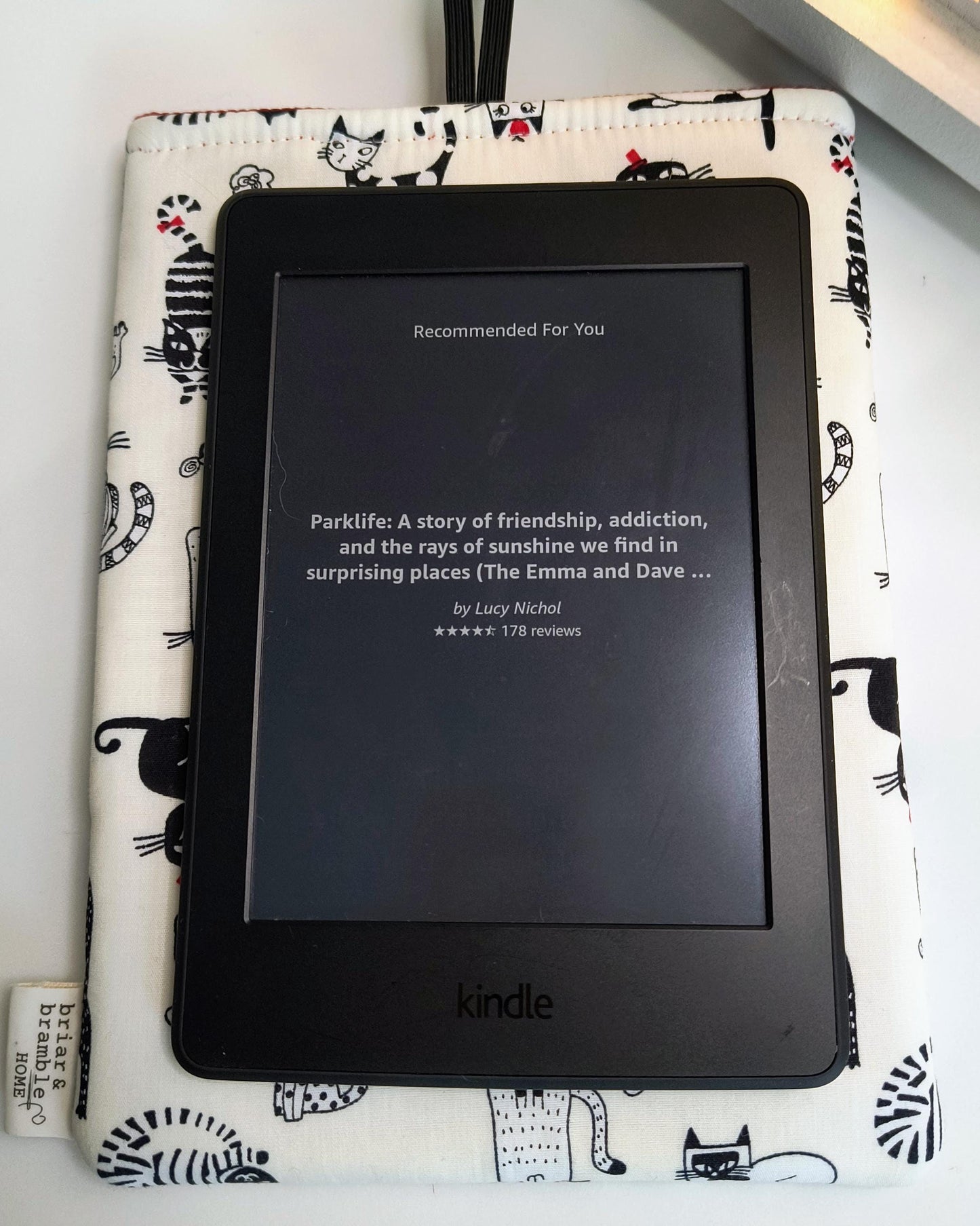 Cat Print Padded Kindle Sleeve with Pocket