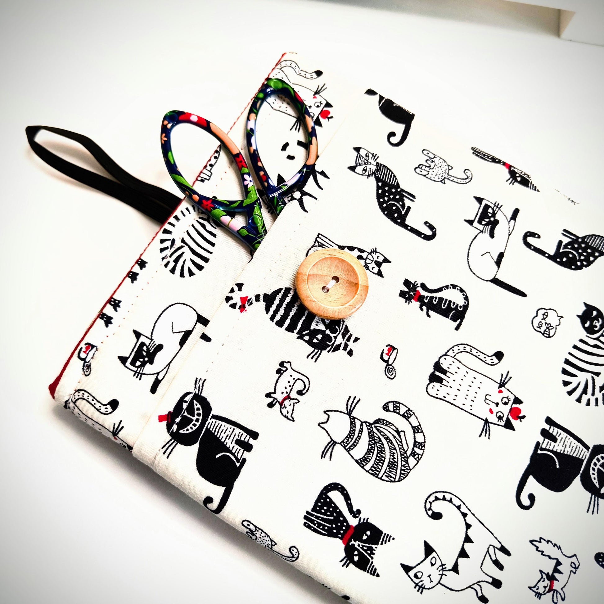 Cat Print Padded Kindle Sleeve with Pocket