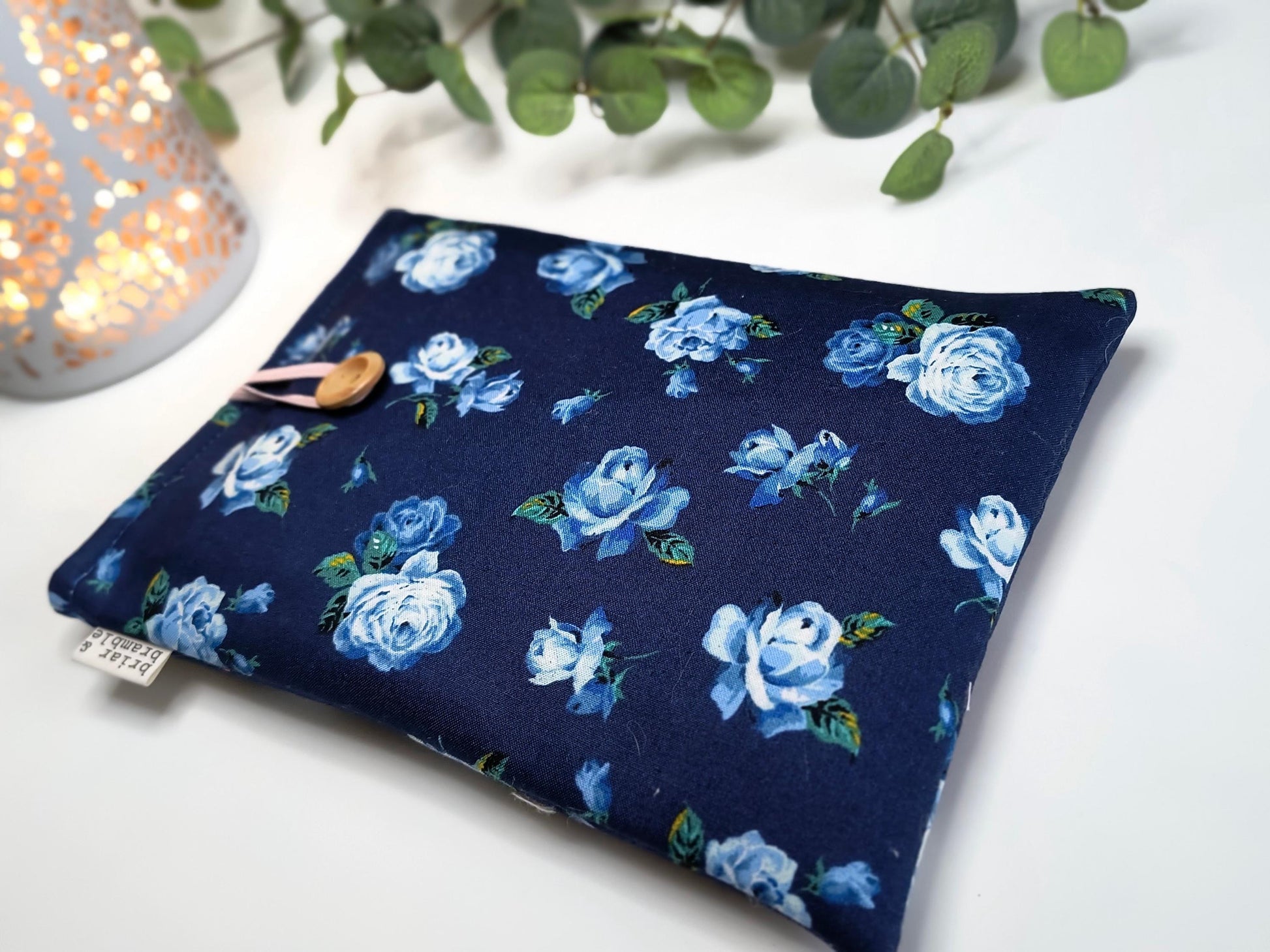 Liberty London Book Sleeve: Blue Rose Reader Snug