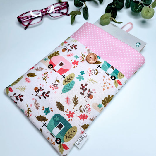 Vintage Caravan Print Book Sleeve: Padded Reader Gift
