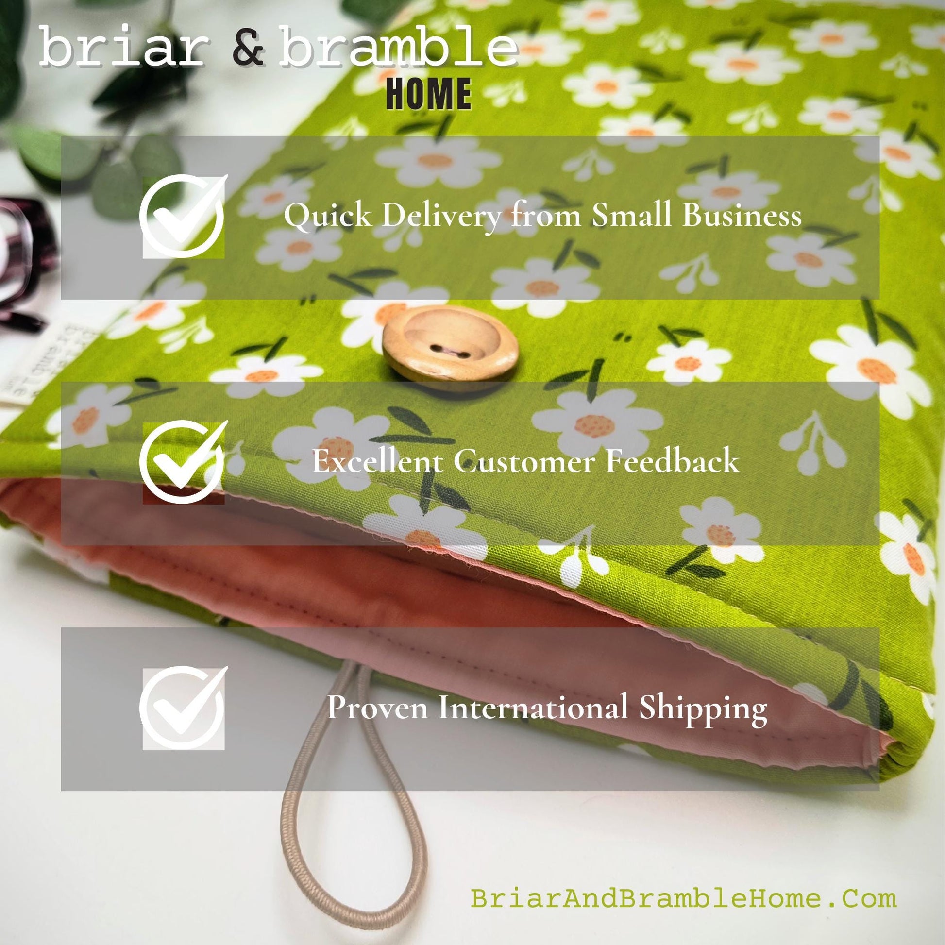 Daisy Print Padded Book Sleeve: Green Floral Cotton eReader Case