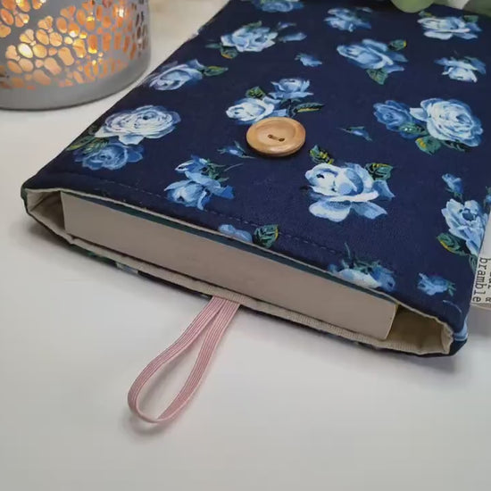 Liberty London Book Sleeve: Blue Rose Reader Snug