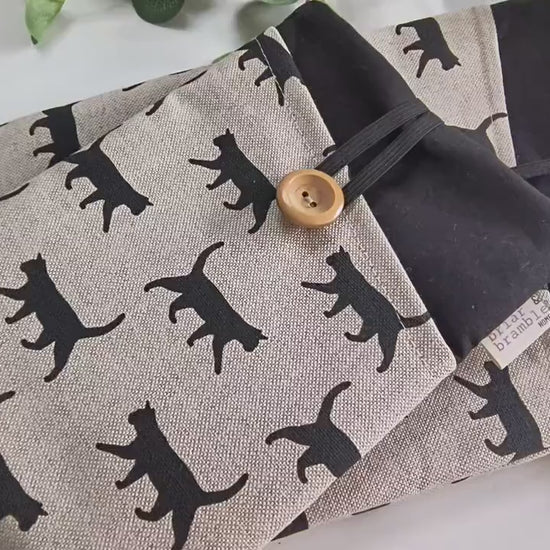 Cat Print Kindle Cover: Padded Cotton eReader Sleeve