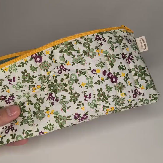 Floral Print Pencil Case: Quilted Cotton Zipper Pouch