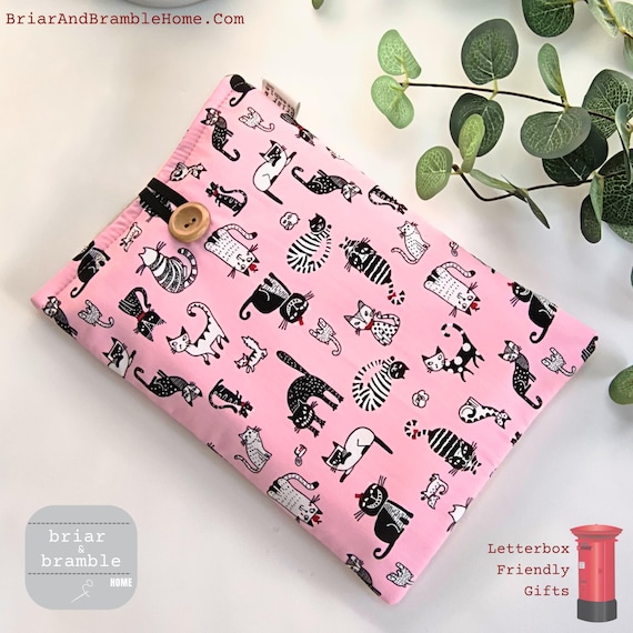 Pink Cat Book Sleeve: Padded Kindle Cover, Bookworm Gift